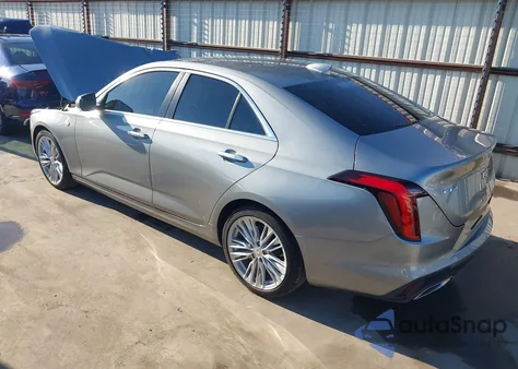 2024 Cadillac Ct4 Premium Luxury z USA, uszkodzony, nr VIN 1G6DB5RK0R0107143